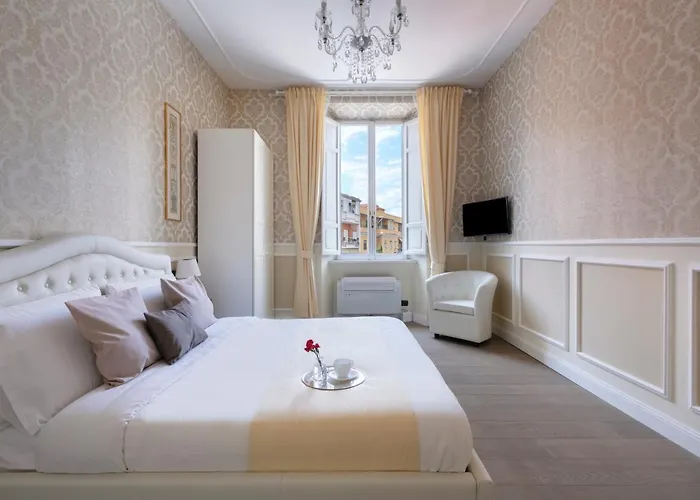 Renaissance Luxury Experience * Rome